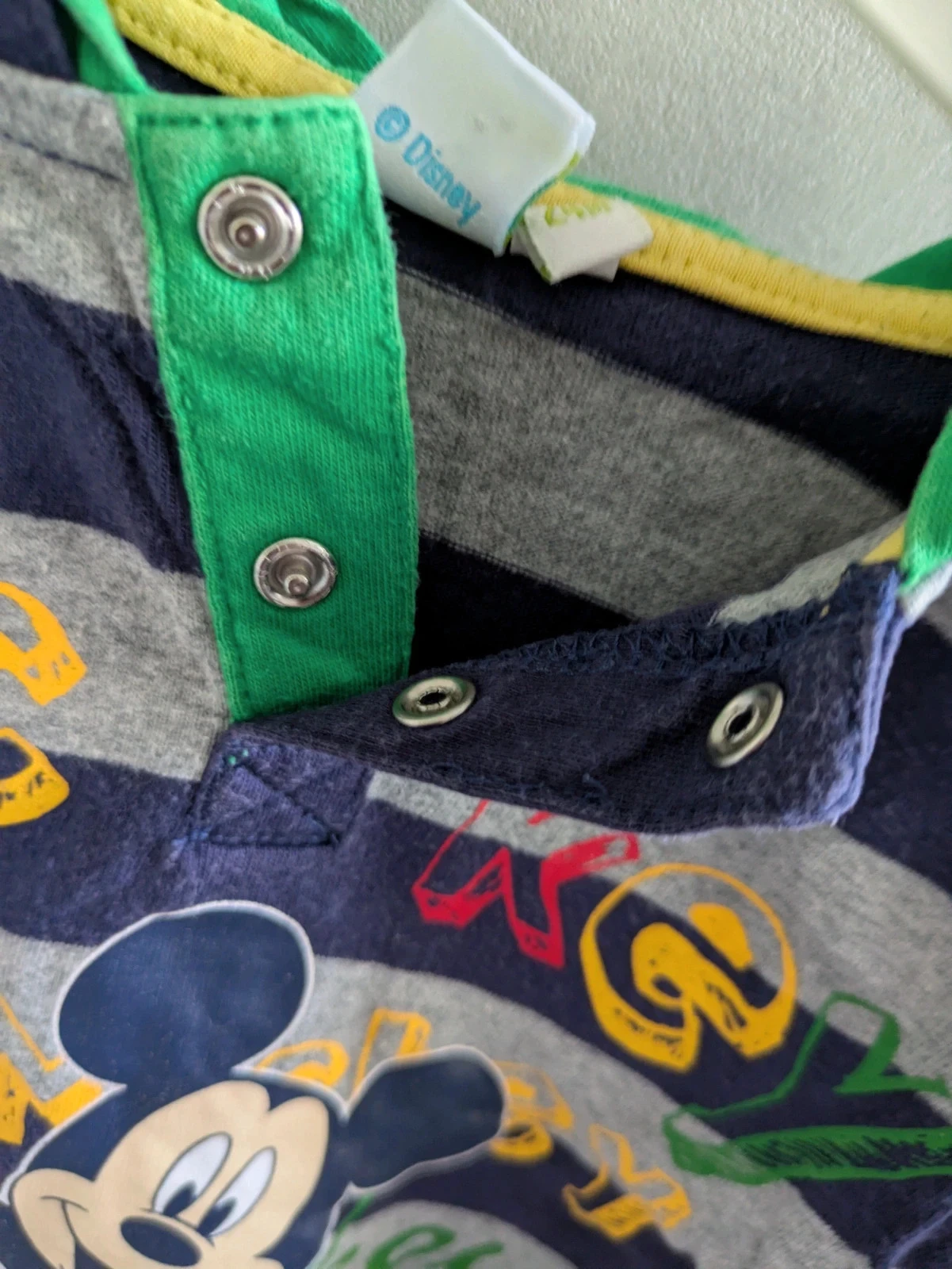 Hooded Mickey sweatshirt 24 months – photo 3